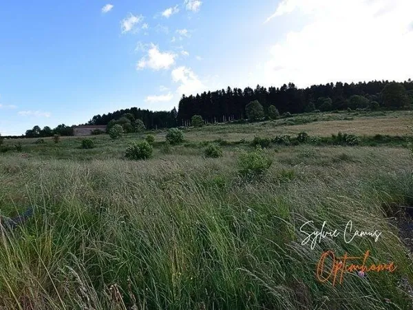 Terrain constructible 756 m²