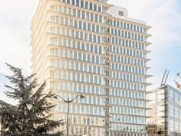 Bureaux 376 m²