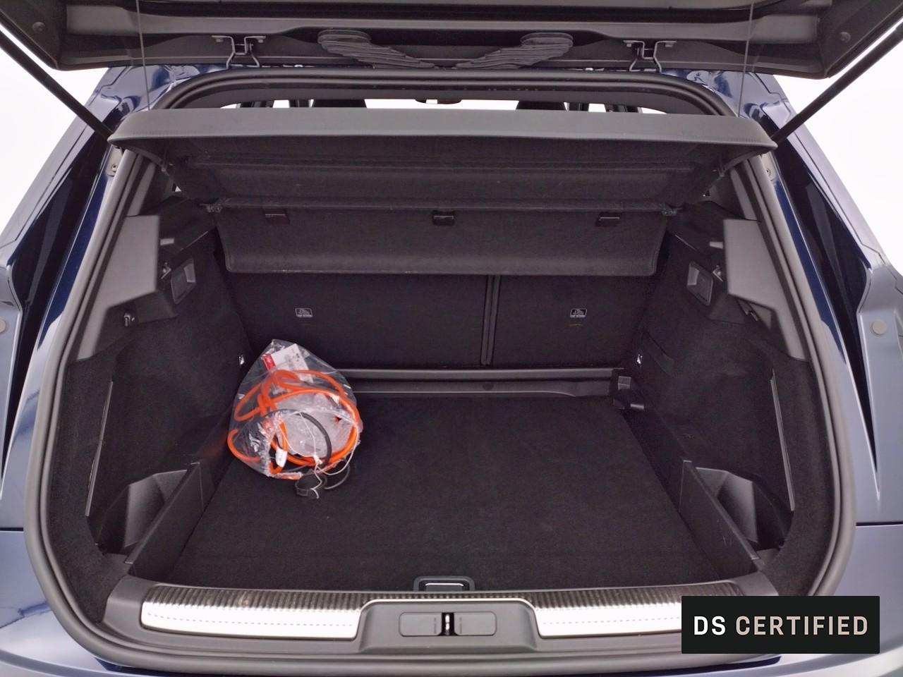 Ds Ds 7 crossback hybride rechargeable e-tense 300 eat8 4x4 bastille — photo 14