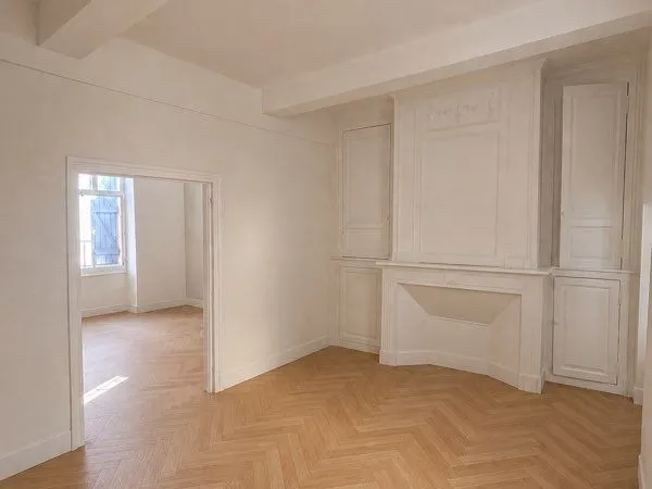 Appartement meublé T3 57m2 - Centre Ville