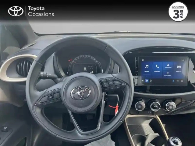 Toyota Aygo X 1.0 vvt-i 72ch design my24 — photo 9