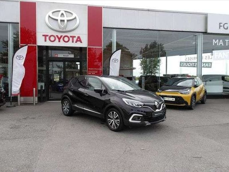 Renault CAPTUR Renault Captur 1.5 dCi 110ch energy Initiale Paris — photo 1