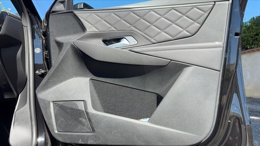 DS DS7 Crossback 1.6 E-Tense 225 Hybrid EAT8 - Rivoli – 2021 – 8950 km – Hybride rechargeable – Boîte Automatique — photo 28