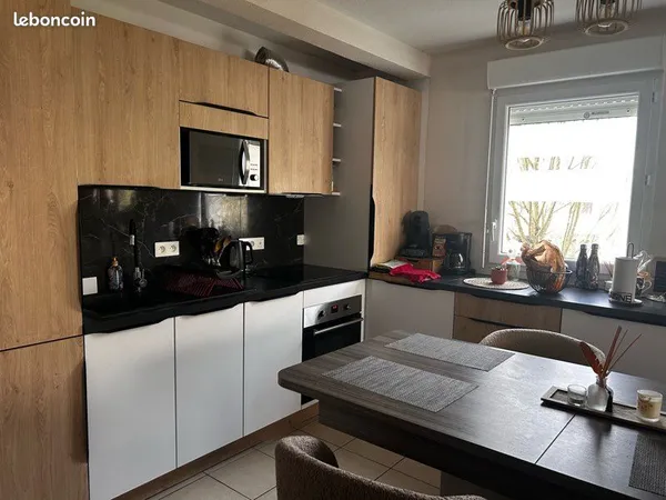 Appartement 3 pièces - 58 m² - 2 chambres - Balcon - Cadre verdoyant - Normes PMR