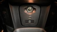Mini Mini Cooper 136ch Edition Premium Plus BVA7 — photo 30