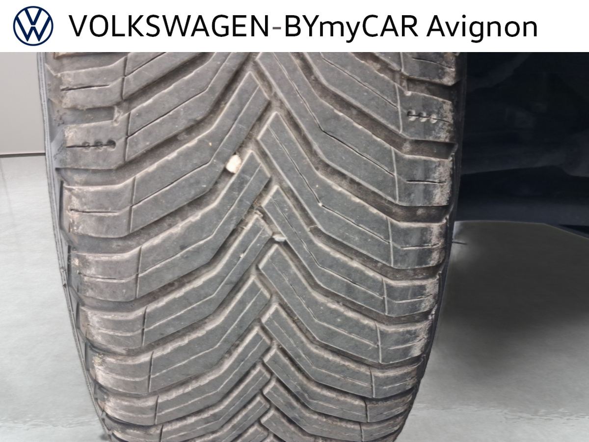 Volkswagen Tiguan 2.0 TDI 150ch DSG7 — photo 9