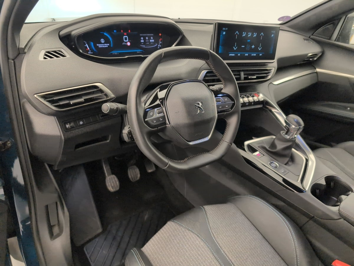 Peugeot 5008 — photo 14