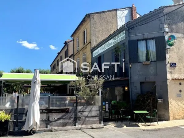 Immeuble: commerce/retauration + appartement - Centre bourg