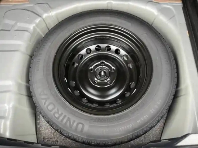 Renault Captur tce 160 edc - 21 — photo 27
