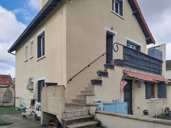 Immeuble de rapport 7 pièces 124 m²