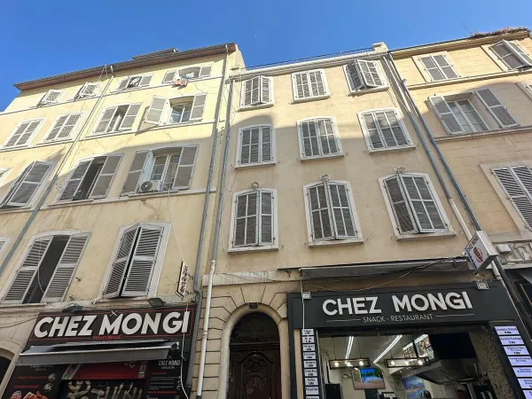 T2 de 54,30m2 Proche de St Charles/ Centre Bourse
