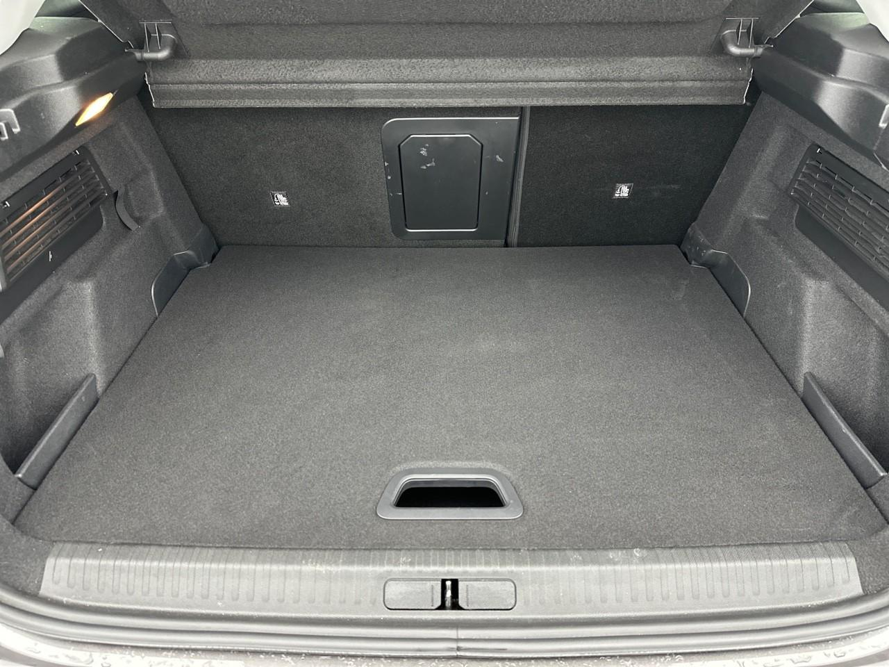 Citroën C4 puretech 130 s&s eat8 shine — photo 6
