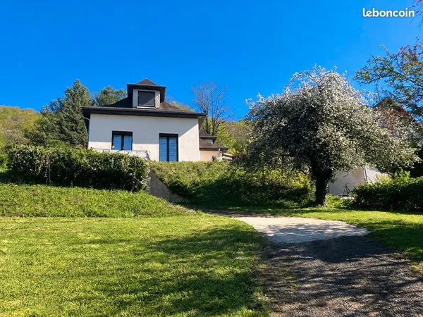 Maison 7 pièces 145 m²