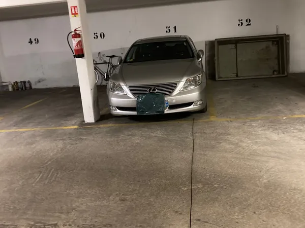 Loue place de parking 13m² Levallois-Perret (92)