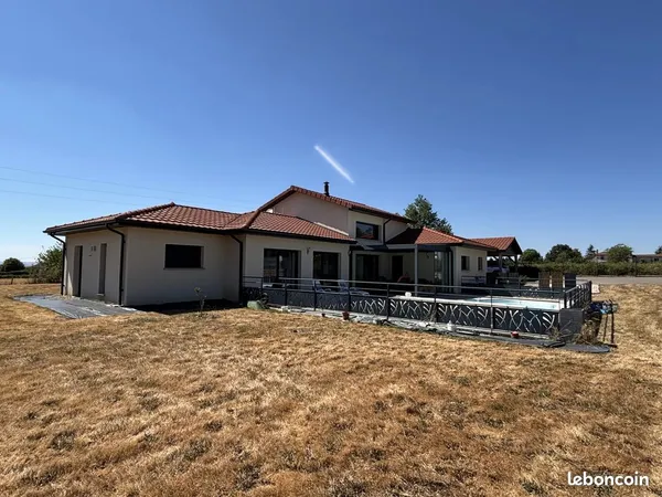 Maison 5 pièces 150 m²