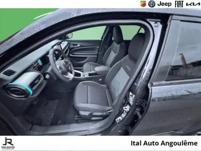 Jeep Avenger electrique 156ch 115kw altitude — photo 9