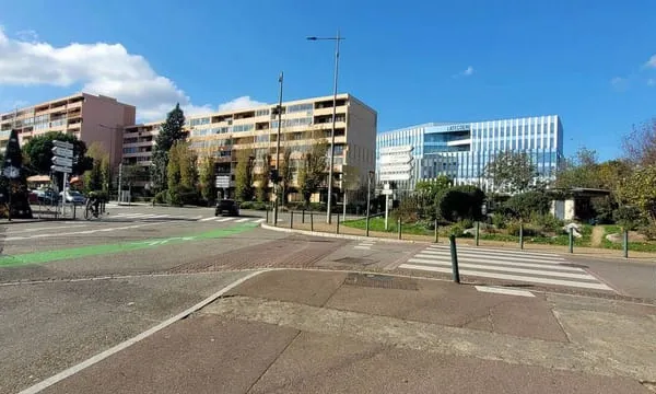 Local 59 m²