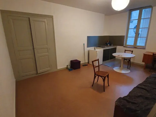 Loue chambre en colocation dans appartement - 20m²