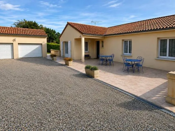 Maison 7 pièces 202 m²