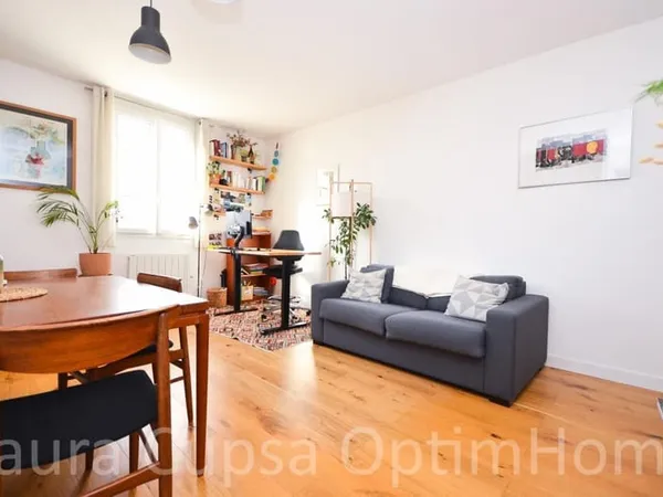 SCEAUX HYPER CENTRE - 8 MIN RER B SCEAUX - 3P - 57,33 M² - 2E ETAGE - CAVE
