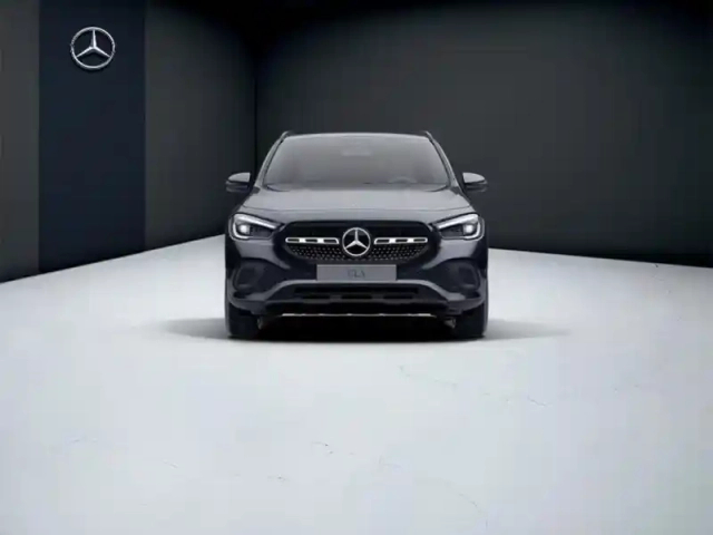 Mercedes Gla 200 d progressive line — photo 8