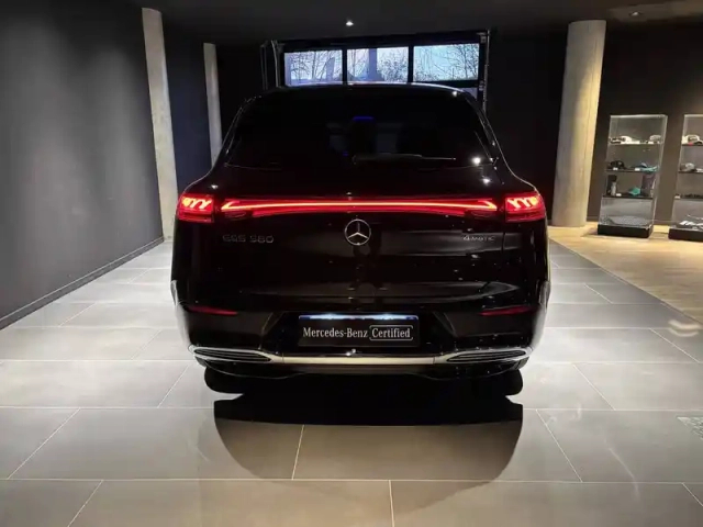 Mercedes Eqs suv 580 4matic — photo 41