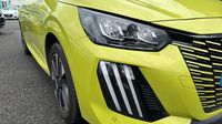 Peugeot 208 1.2 PureTech 100ch S&S Allure — photo 17