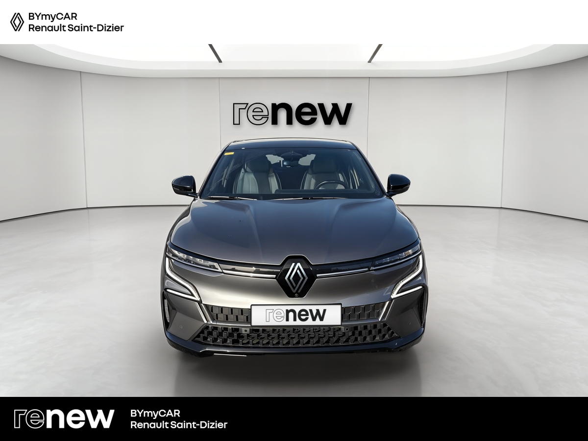 Renault Megane E-Tech EV60 220 ch optimum charge — photo 8