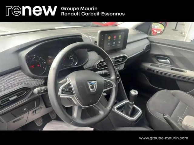 Dacia Jogger 1.0 tce 110ch sl extreme 7 places — photo 16