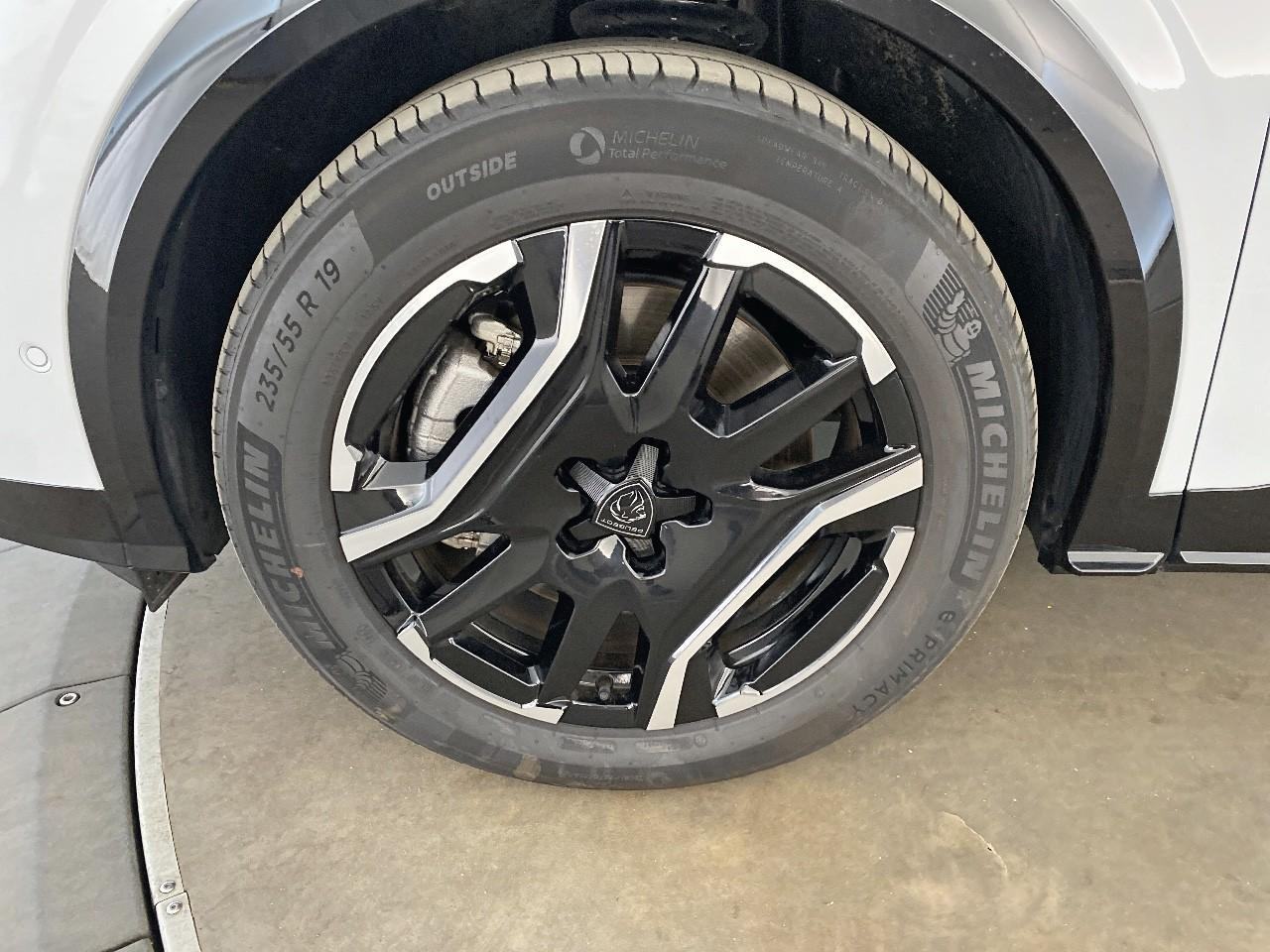 Peugeot 3008 electrique 210 ch 73 kwh gt — photo 11