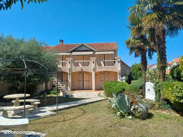 Maison charme, calme, jardin arboré