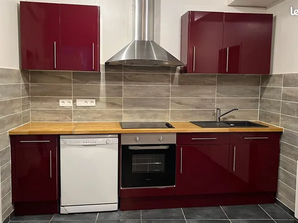 Appartement F2 duplex Marché Saint Pierre