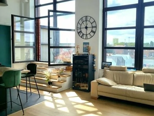 Loft 3 chambres, 2 places de parking