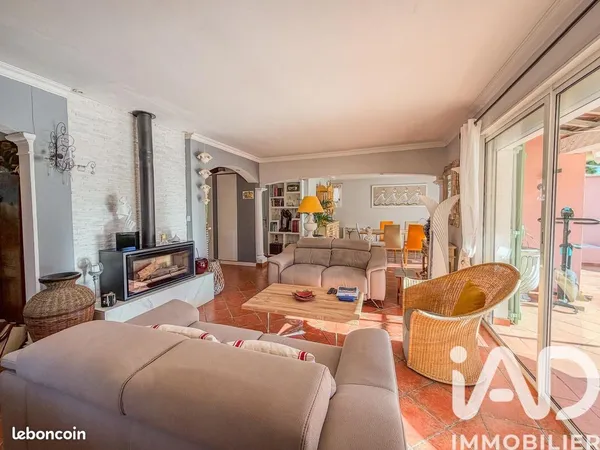 Villa 4 pièces 123 m²