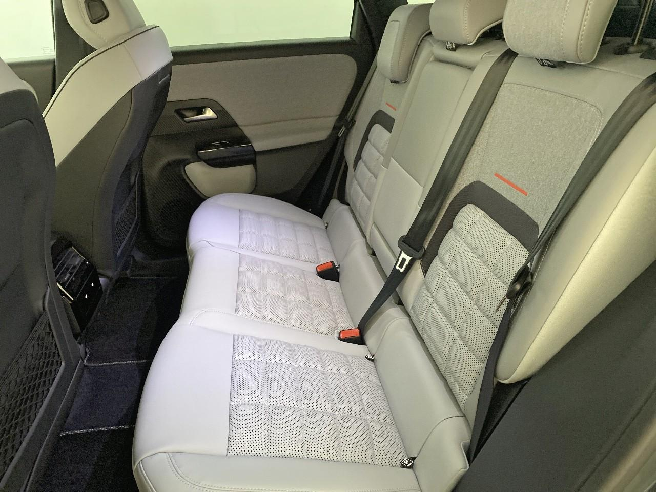 Citroën C5 Aircross e-c5 aircross 210 ch autonomie confort max — photo 10