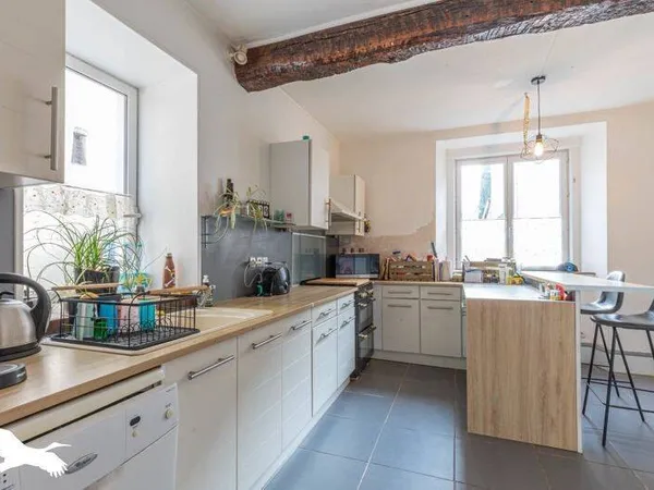 Maison 7 pièces 195 m²