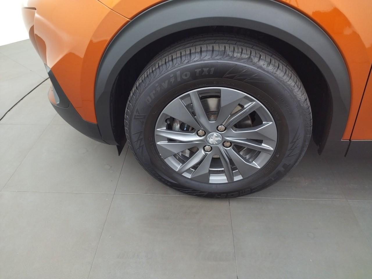 Peugeot 2008 puretech 130 s&s eat8 style — photo 29