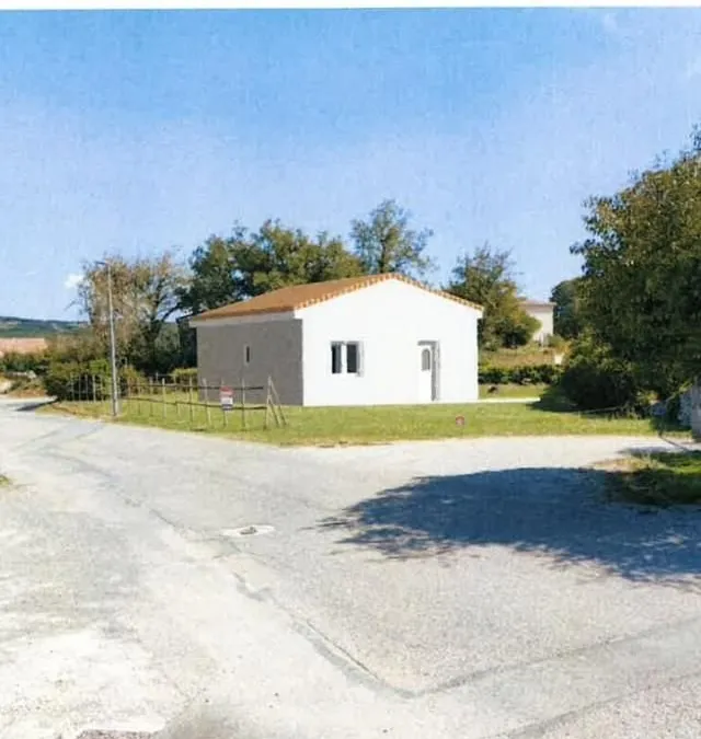 Photo 1