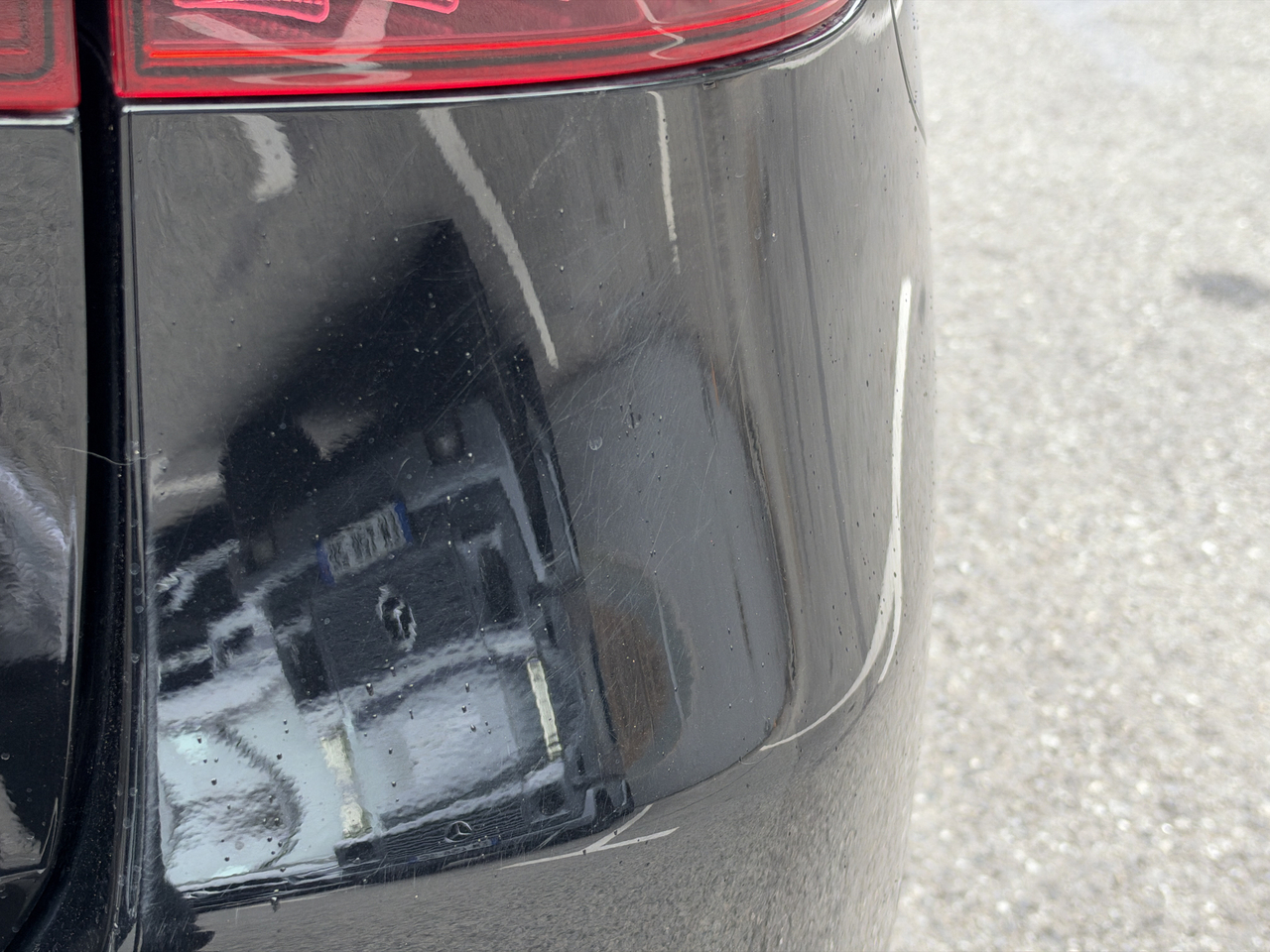 Mercedes EQA 250+ — photo 21