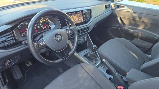 Volkswagen Polo 1.0 TSI 95 - Confortline – 2018 – 129825 km – Essence – Boîte Manuelle — photo 28