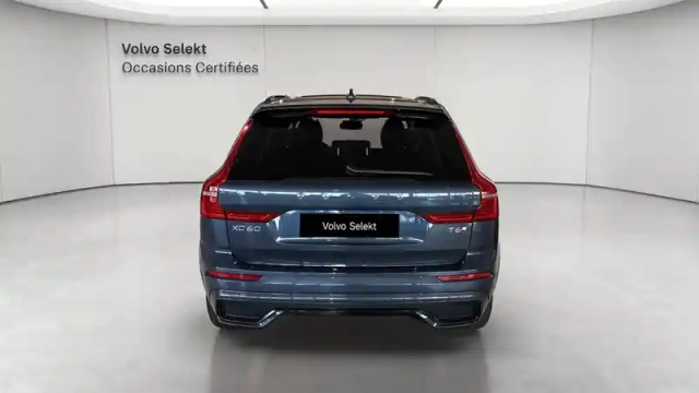 Volvo Xc60 t6 awd hybride rechargeable 253 ch+145 ch geartronic 8 — photo 9