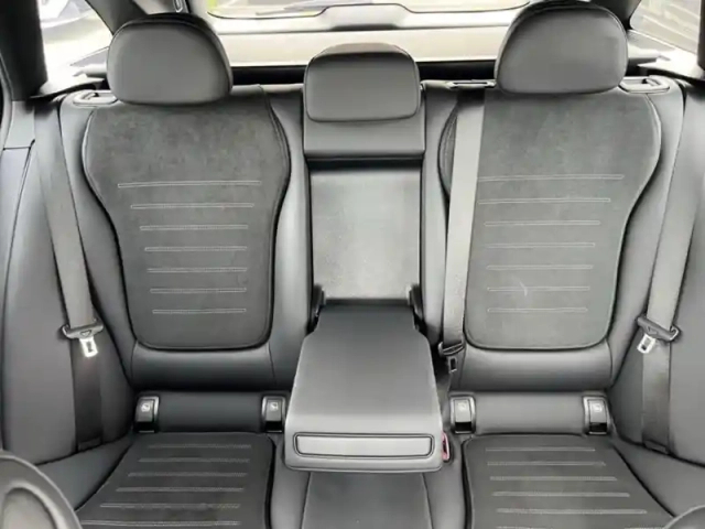 Mercedes Classe C 300 e break amg line — photo 43