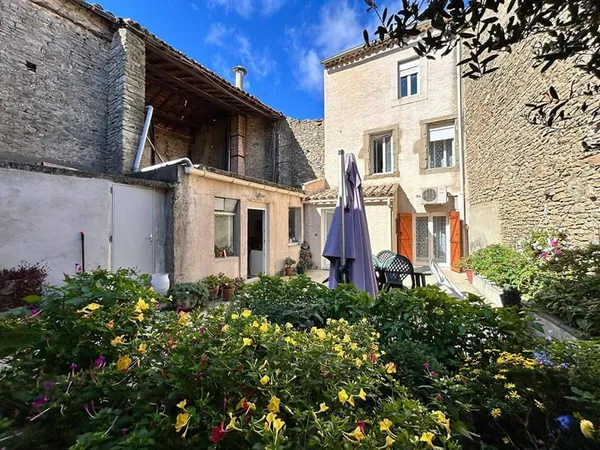 Maison 4 pièces 157 m²