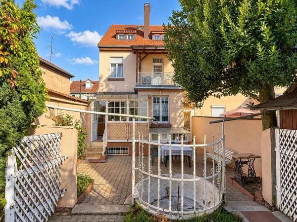 BISCHWILLER MAISON FAMILIALE DE CARACTÈRE 133,96 M2 HABI