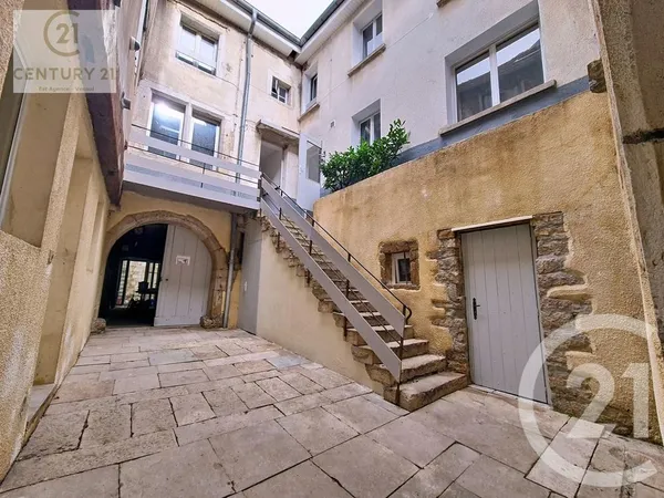 Immeuble 200 m²