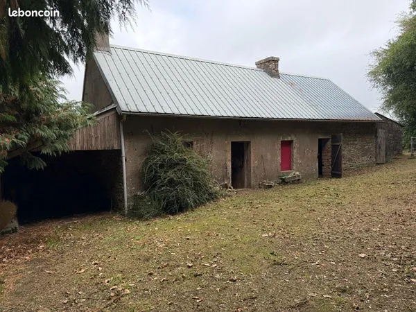 Longère 50 m² Coray
