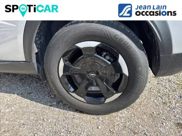 Opel Frontera 1.2 turbo hybrid 145 ch e-dct6 — photo 13