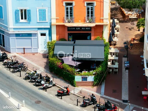 Fonds de commerce 103 m²