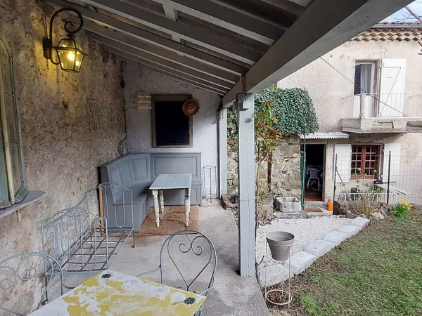 Vends maison de village en Ardèche centrale