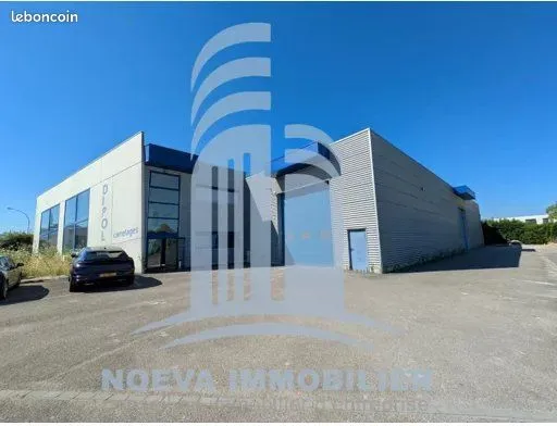 Immeuble 1360 m²